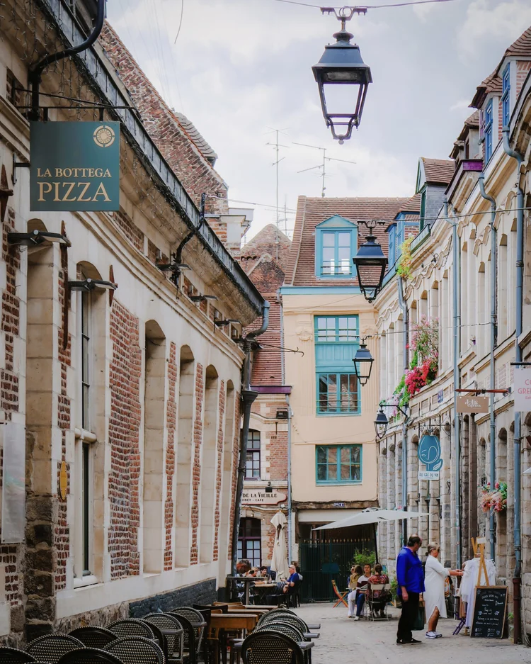 Lille Old Town Reel, France